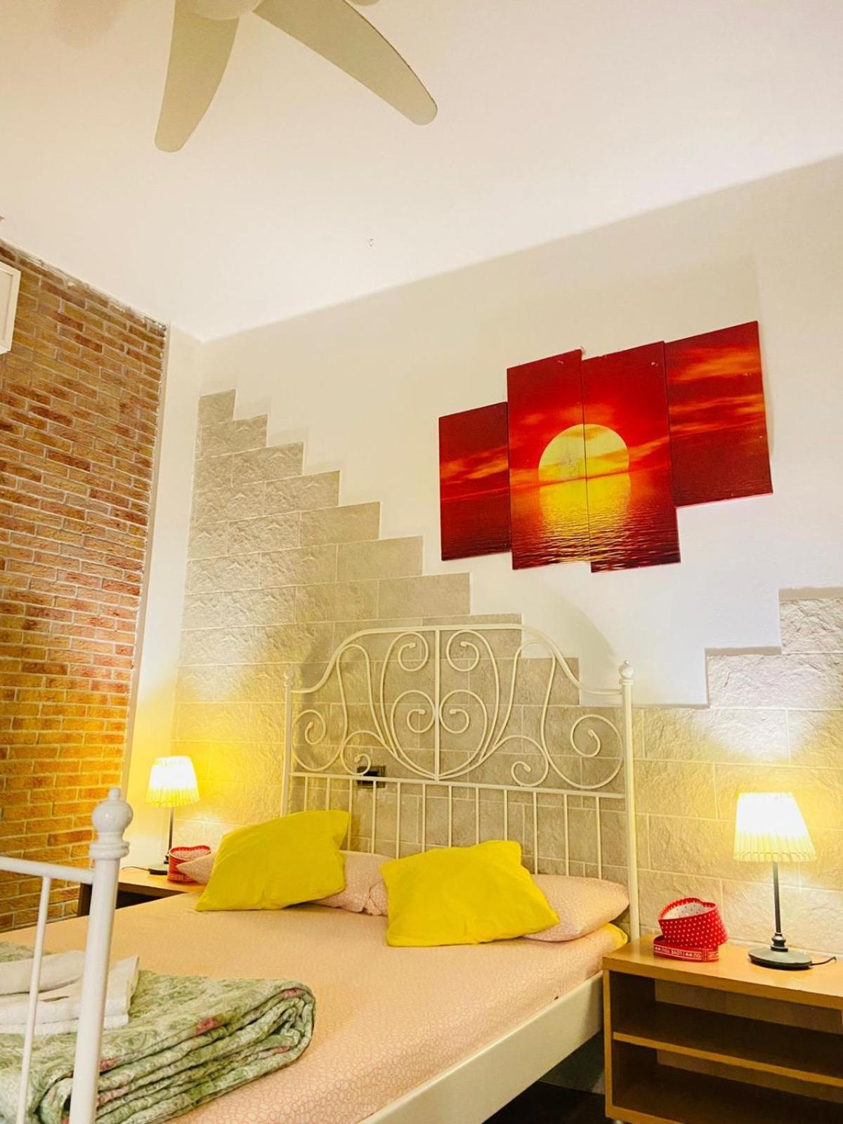 Europe Station Rooms Parma Esterno foto