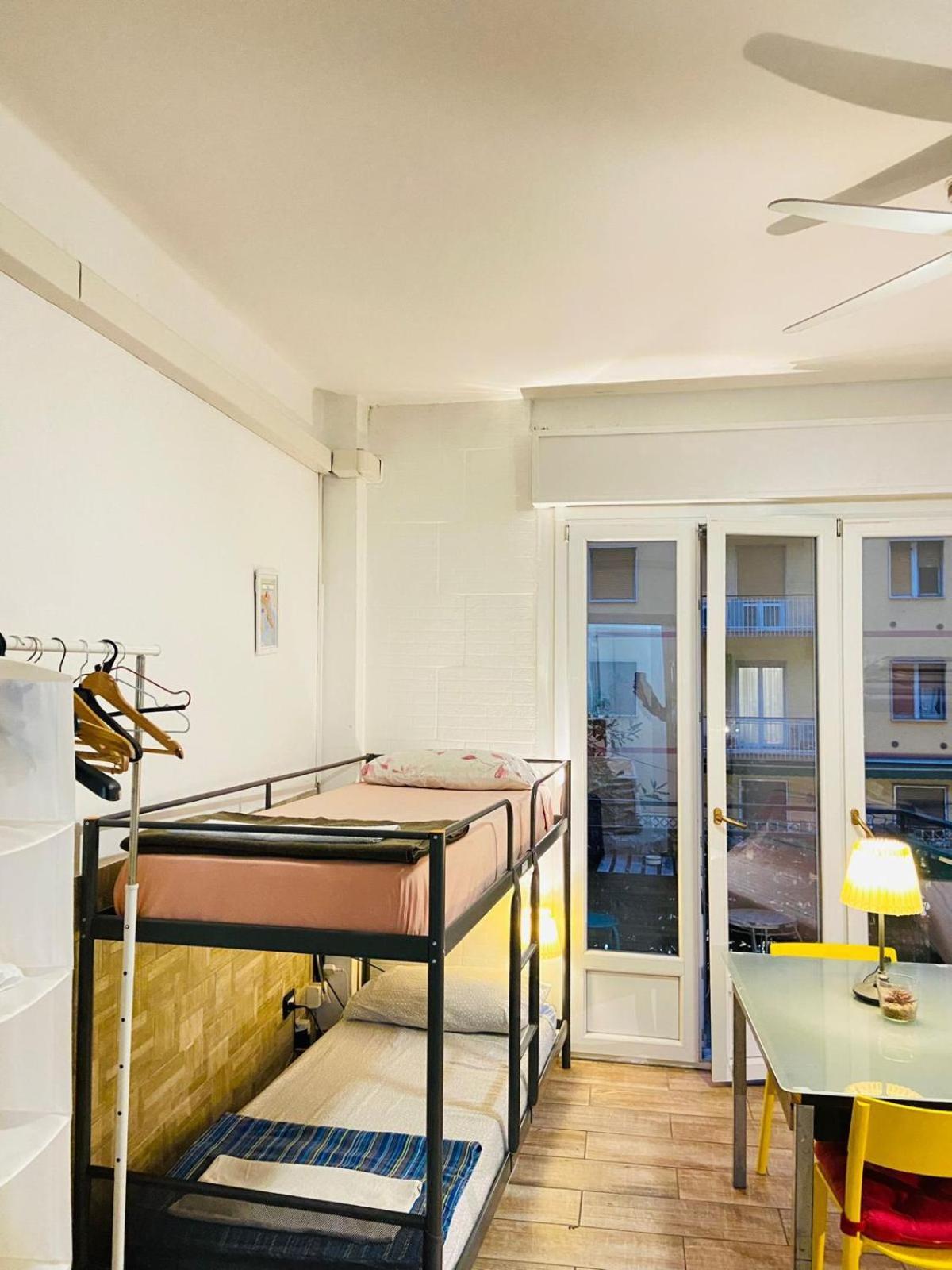 Europe Station Rooms Parma Esterno foto